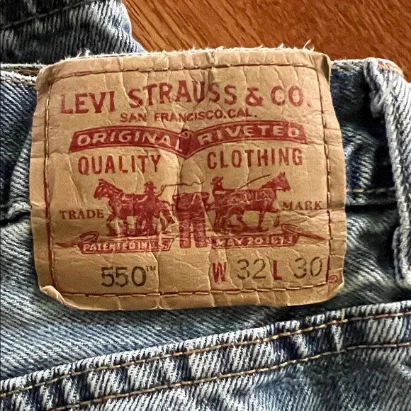 Levi's Men's Relaxed Jeans in Denim Blue